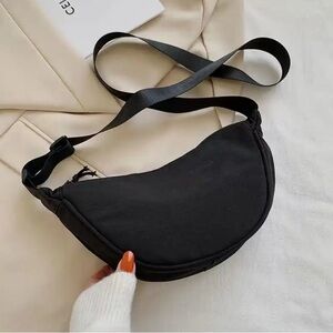 🌿 Black Satchel Bag